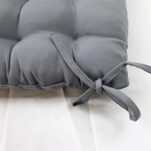 Venta directa de fábrica 40x40 100% Poliéster Reciclar Cojín de asiento duradero portátil Cojín de silla relajante para uso en interiores y exteriores - Product Image 3
