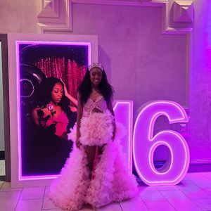 ไฟนีออน LED กลางแจ้ง ตัวอักษรโลหะ RGB ขนาดใหญ่ 3 ฟุต 4 ฟุต ไฟส่องสว่างขนาดใหญ่ สำหรับตกแต่งบาร์ งานวันเกิด งานแต่งงาน และงานอีเว้นท์ - Product Image 3