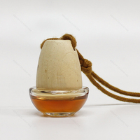 Décoration de sortie d'air de voiture, diffuseur d'arômes en verre, flacon de parfum pour voiture, diffuseur d'air de voiture 5 ml avec couvercle en bois, vente en gros