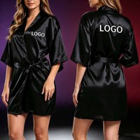 Robe de salon en satin imitation soie haute brillance, col en V, style kimono, idéale pour les spas de beauté et les salons de coiffure