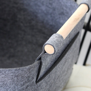 Cesta de almacenamiento para dormitorio, cesta de almacenamiento de fieltro de gran capacidad, cesta de almacenamiento de juguetes con asa de madera. - Product Image 4