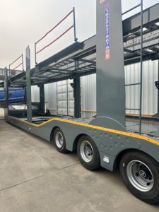 Semi-remorque porte-voitures robuste à double pont en acier, capacité de 30 tonnes, pour le <span class=keywords><strong>transport</strong></span> logistique de voitures en Chine - Product Image 2