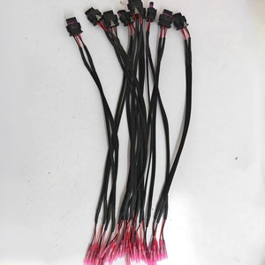 Arnés de Cableado Automotriz Personalizado con Conductores de Cobre Estañado y Aislamiento de PBT/PVC/Nylon - Product Image 1