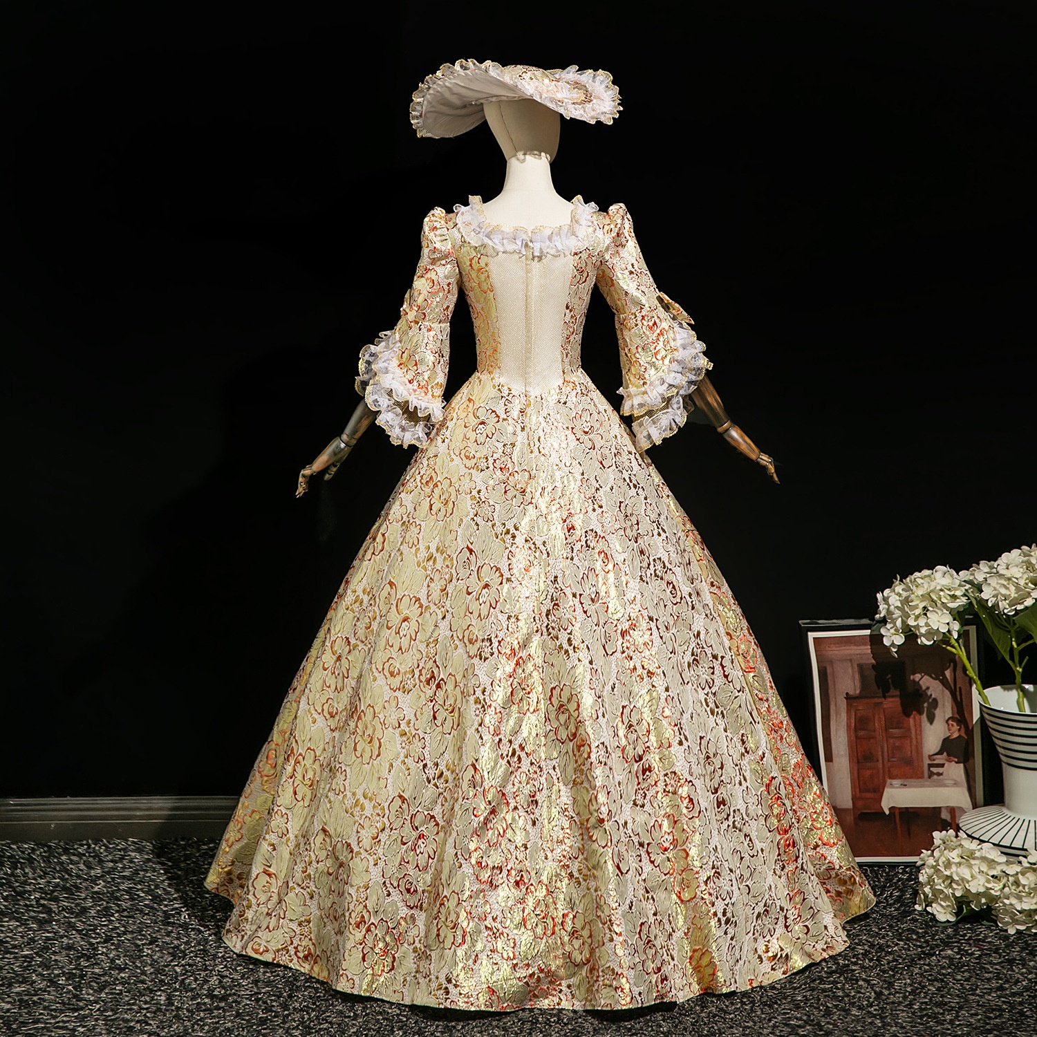 victorian style evening dresses Ball gown Victorian dress, 4