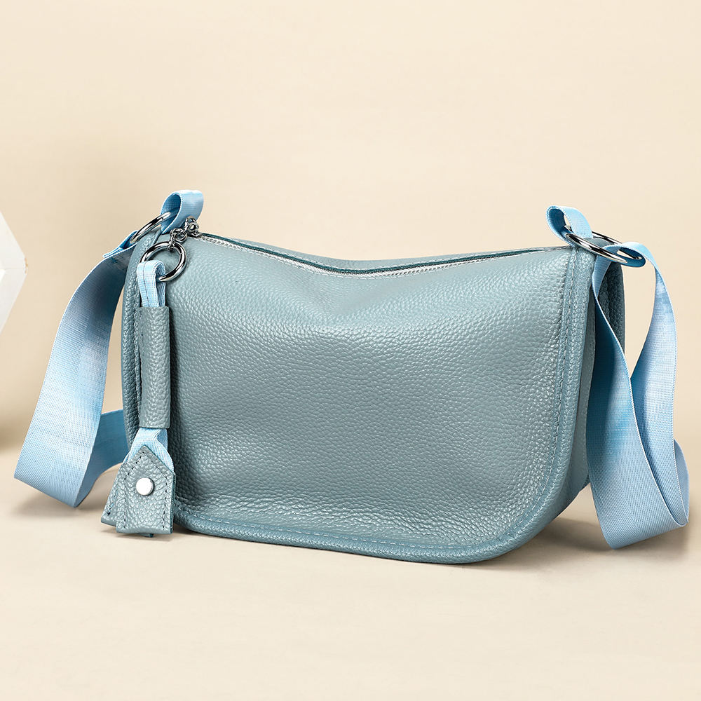 7768-lightblue