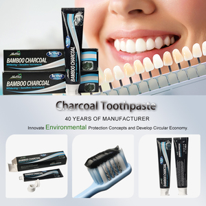 Produttore OEM all'ingrosso di dentifrici personalizzati senza fluoro al carbone di bambù, sbiancanti e <span class=keywords><strong>per</strong></span> denti sensibili - Product Image 2