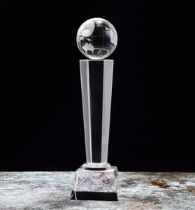 Nouveau Trophée de Football en Cristal Transparent Haut de Gamme Créatif, Colonne en <span class=keywords><strong>Verre</strong></span> K9, Récompenses Haut de Gamme pour Compétitions Sportives, Cadeau - Product Image 5