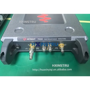 Analyseur de réseau vectoriel USB Keysight P5008A Streamline 53 GHz, analyseur de réseau vectoriel USB compact sans interface (VNA) - Product Image 1