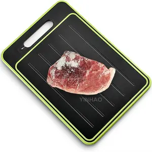 Gadgets de cuisine Plateau dégivreur de viande 2 en 1 antidérapant Planche à découper double face noire et verte Planche à découper dégivrante