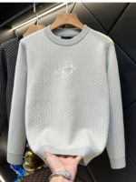 Pull en maille pour homme, col mi-haut, avec velours ajouté et doublure épaisse pour l'automne et l'hiver, nouvelle tendance jeunesse 2026