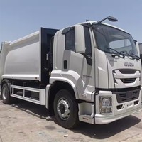 Camion compacteur à ordures Isuzu Giga 4x2 12m3/12cbm Transmission manuelle moteur à noyau de carburant Diesel boîte de vitesses pour la russie