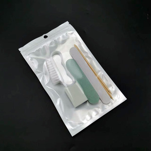 Kit de pédicure personnalisable avec mini-lime à ongles jetable rose et bleue, lime et polissoir en plastique avec logo personnalisé - Product Image 3