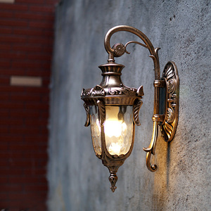 Lumière LED murale extérieure pour jardin, 3500K blanc chaud, alliage d'aluminium, étanche, diffuseur en verre trempé, 110-240V, 10 ans de garantie - Product Image 6