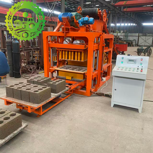 Machine semi-automatique de fabrication de blocs de ciment, vente chaude en Afrique, machine de fabrication de briques creuses en béton - Product Image 3