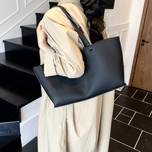 2025 nouveaux sacs fourre-tout pour femmes de haute qualité sac à bandoulière en cuir Pu de haute qualité - Product Image 6