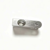 Service d'usinage CNC de haute qualité, support en U en aluminium avec trous pour la robotique et l'automatisation