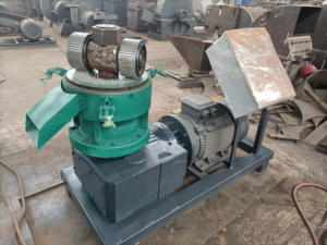 Productivité élevée 300 kg/h broyeur à boulets <span class=keywords><strong>de</strong></span> bois à granulés moulin à granulés <span class=keywords><strong>de</strong></span> bois à biomasse - Product Image 5