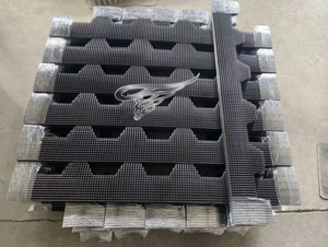 Maille de panneau solaire pré-découpée 1,5 mm (1,52 m x 0,20 m) <span class=keywords><strong>pour</strong></span> tuiles espagnoles – Solutions de maille fiables <span class=keywords><strong>pour</strong></span> les installateurs solaires aux États-Unis - Product Image 1