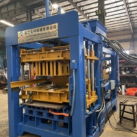 Machine de formage de briques en ciment QT8-15 efficace pour les usines de fabrication de blocs modernes