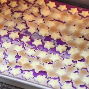 Biscuit Snack Bakeware Mini Pentagonal Fish Dog Bone Heart Shapes Chocolate Mold MakingMat <b>Silicone</b> <b>Rubber</b> Baking Mold - Product Image 3