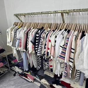 Abbigliamento Top da <span class=keywords><strong>Donna</strong></span> <span class=keywords><strong>Casual</strong></span> Estivo in Tweed con Scollo Particolare all'Ingrosso - Product Image 4