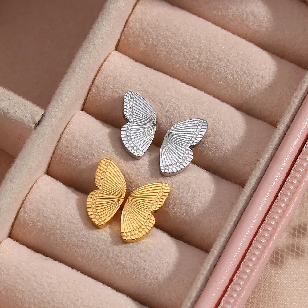 Exquisite Gold Stainless Steel Butterfly Stud Earring Tiny Earring Stud Minimalist Wholesale Designer Inspired Earrings