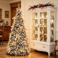 Sapin de Noël en plastique rouge LILIS |   Ornement pliable de 6 pieds |   Étanche IP65 pour usage commercial |   Installation en 60 secondes pour les fêtes
