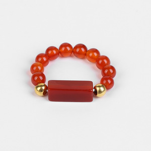 2024 Europa Estados Unidos superventas Joker anillo de cuentas hecho a mano 4mm cuentas de piedra de sangre de pollo Natural moda femenina - Product Image 2