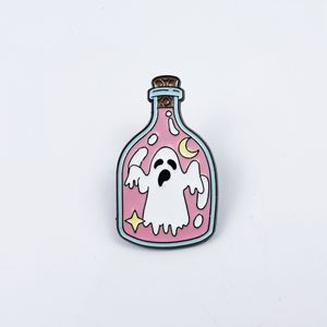 Broche en métal créative et amusante, style dessin animé, finition nickel noir, vente en gros, motifs Noël, fantôme, sac à dos, fleur, pyramide, mode, croix - Product Image 4