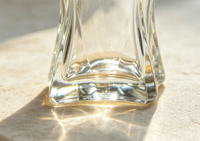 Bouteille de liqueur en verre personnalisée de 500 ml en forme de balle, bouchon doré de luxe, bouteille en verre vide transparente pour whisky, vodka, tequila, spiritueux