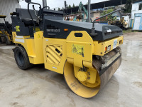Rouleau compresseur vibrant monocylindre d'occasion de haute qualité, 3 tonnes, Bomag BW115AC, à vendre