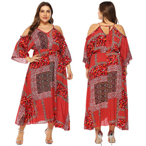 Maxi abito a tunica con maniche a sbuffo con spalle scoperte e maniche a sbuffo in cotone con stampa Vintage personalizzata Plus Size - Product Image 1