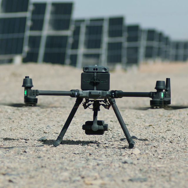 Second-hand DJ M350 RTK Drone and Industrial Drone for Aerial Surveying, Thermal Imaging and Inspection