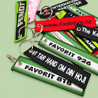 Porte-clés promotionnel en tissu, étiquette d'aviation personnalisée brodée avec logo sur bordure Merrow