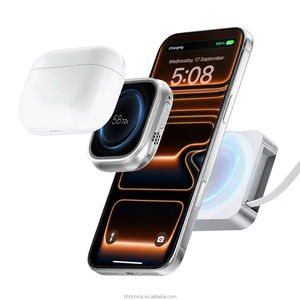 Chargeur sans fil magnétique rétractable 3 en 1, station de charge rapide 15W pour <span class=keywords><strong>iPhone</strong></span>, pour montre, support de téléphone - Product Image 5