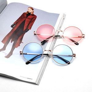 Lunettes de soleil rétro à monture ronde, branches en métal à ressort, verres en PC, unisexe, protection UV 100% - Product Image 2