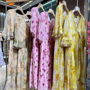 Vente en gros de <span class=keywords><strong>robes</strong></span> en coton haut de gamme mélangées à des stocks de vêtements en gros à bas <span class=keywords><strong>prix</strong></span> - Product Image 2