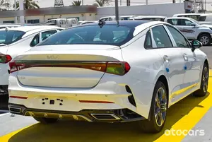 AUTO USATA KIA K5 2023 PANORAMICA <span class=keywords><strong>2</strong></span>.0L FWD DI BELLO ASpetto Pronta per l'Uso - Product Image 4