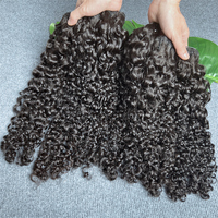 Extensions de Cheveux Humains Bruts Vague Indienne Bouclés Cambodgiens Naturel Ondulé Vietnamien Brut Birman Bouclés Paquets de Cheveux Humains Vente en Gros