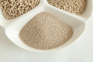 YXH 3A Zeolite Molecular Sieve Desiccant à faible teneur en poussière et adsorption d'<span class=keywords><strong>eau</strong></span> supérieure pour verre isolant IGU - Product Image 2