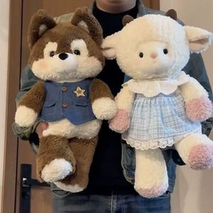 Vente en gros d'animaux en peluche mignons, moutons et <span class=keywords><strong>loups</strong></span>, avec tenues amovibles, peluches douces et bouclées, cadeau pour filles - Product Image 2