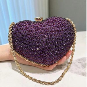 Nouvelle Collection Printemps 2026 : Sac à Main Femme Tendance en Forme de Cœur avec Chaîne et Strass, Porté Épaule ou Croisé, avec Poignée Supérieure - Product Image 6
