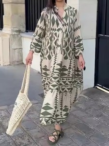 Robes Longues Dames 2025 Décontractées Streetwear Vintage Géométriques Col en V Style Bohème Plage Amples Élégantes Maxi Robes d'Été - Product Image 3