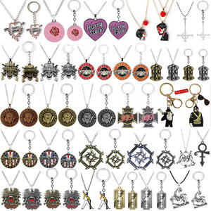 Collier en alliage de zinc et pendentif porte-clés tendance personnalisé, style groupe de punk rock heavy metal euro-américain, pour le commerce transfrontalier - Product Image 1