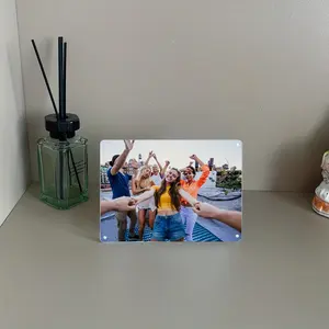 High Quality Transparent Acrylic Picture Photo Frame For Photo Insert Note Cards With Screw Foots Countertop