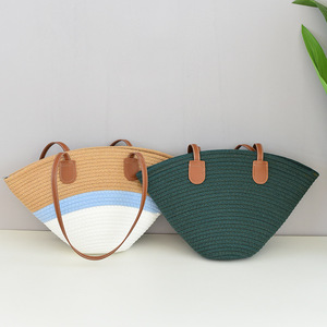 Sac polyvalent en coton tricoté, sac à bandoulière de style Mori, sac de plage décontracté et élégant, sac de voyage et de vacances. - Product Image 4