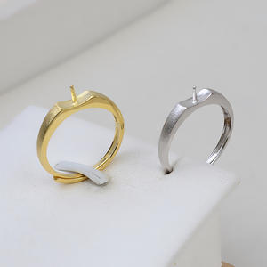 แหวนเงินแท้ S925 แบบเปิดสำหรับผู้หญิง ปรับขนาดได้ 10-13  พร้อมที่ใส่ไข่มุกแบบกลวง  ผิวด้าน รุ่นปรับปรุงใหม่ 757  อะไหล่เครื่องประดับกึ่งสำเร็จรูป - Product Image 1