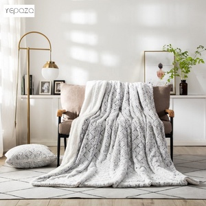 Somptueux réversible confortable chaud doux rêveur nuage laiteux blanc et <span class=keywords><strong>violet</strong></span> luxe <span class=keywords><strong>fausse</strong></span> <span class=keywords><strong>fourrure</strong></span> jeter autre couverture lestée - Product Image 1