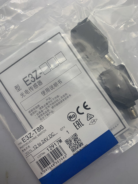 New Photoelectric Switch Sensor in Stock E3Z-T86 E3Z-T86A E3Z-T81 Reliable Gold Seller One-year Warranty