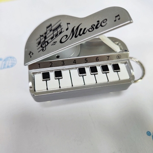 Wholesale Mini Plastic Piano Keyring Portable Play‑able <b>Electronic</b> <b>Keyboard</b> Toy For Children Gift - Product Image 6